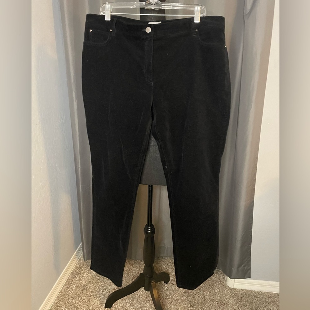 209. Pure Collection Black Velvet Pant, Size 14, EUC